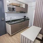 Studio Com Cama E Sofa-Cama De Casal - All2011