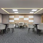 Studio Premium Batel - HSB007