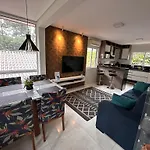 Charming Home 2 Min. From Barigui Park