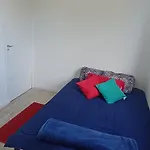 Quarto Em Condominio