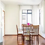 Quarto Aconchegante Nas Merces