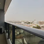 Estudio Aconchegante No Centro De Curitiba - Ar Condicio E Localizacao Perfeita!