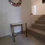 Apartamento Bem Localizado