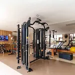 Ap Completo Com Vaga No Centro