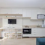 Studio 2 Camas Solteiro 1 Sofacama Casal - All0815
