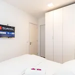 Apto 1 Quarto Proximo A Shooping Cristal - Emi0406