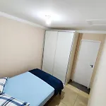 Studio Moderno Perto De Tudo