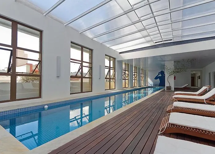 ALTO PADRÃO! Shop. Estação. Piscina, sauna, academia. NOVO!