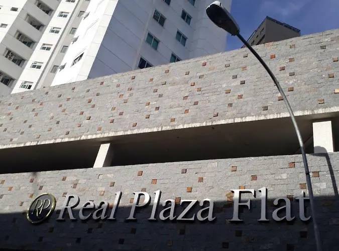 Real Plaza Flat 1505