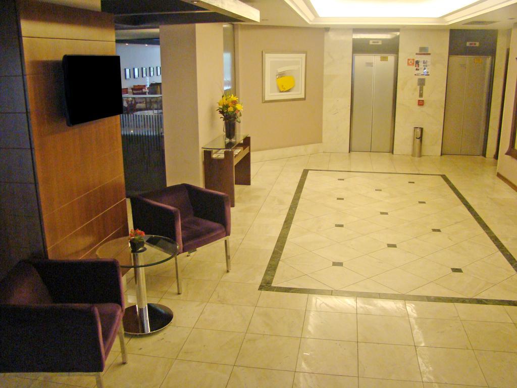 Hotel Blue Tree Towers Saint Michel Curitiba