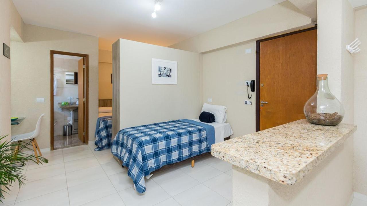 Apartamento Estudios Confortaveis Com Precos Acessiveis Totalmente Mobiliados *