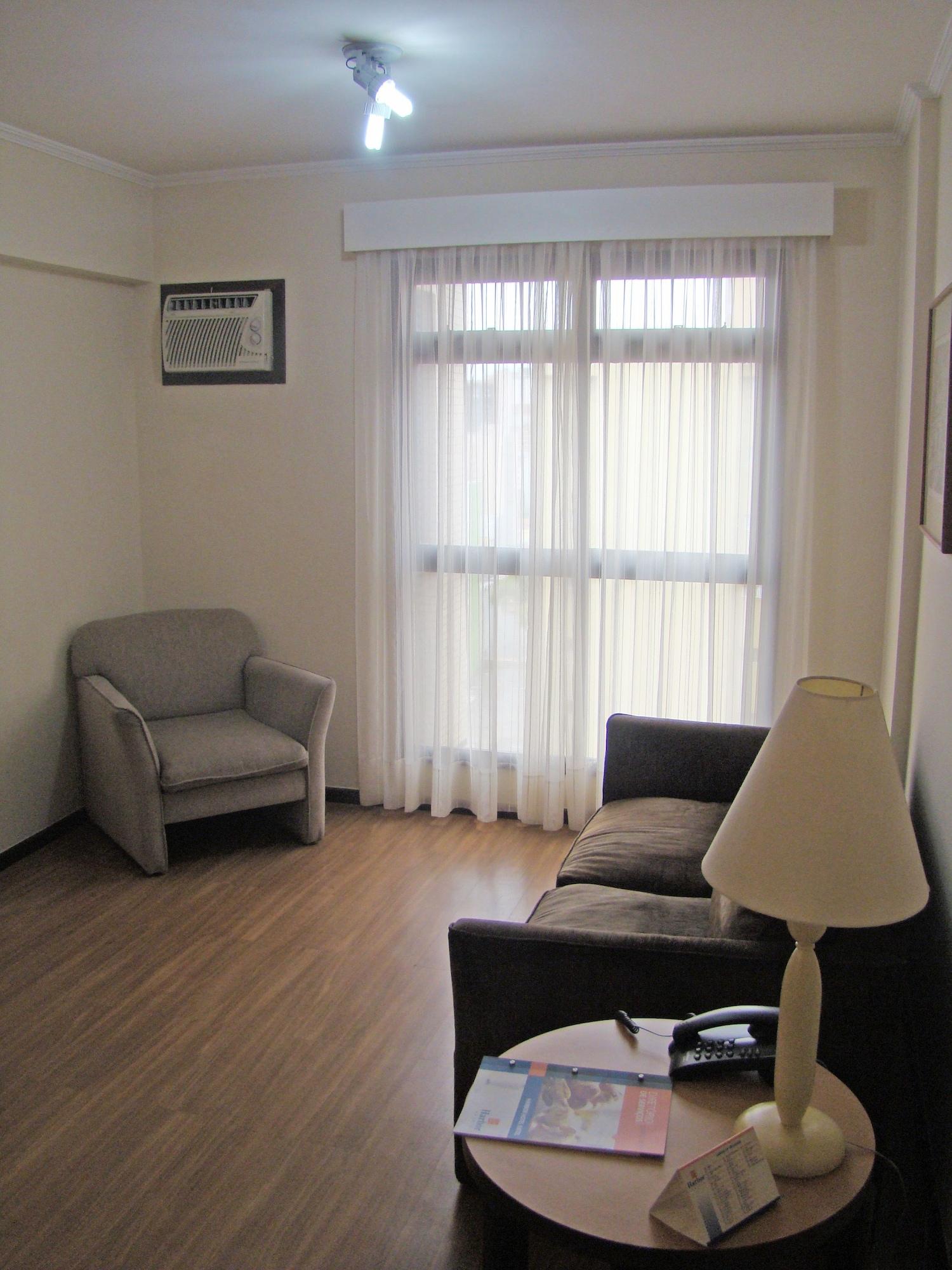 Blue Tree Towers Saint Michel 4*