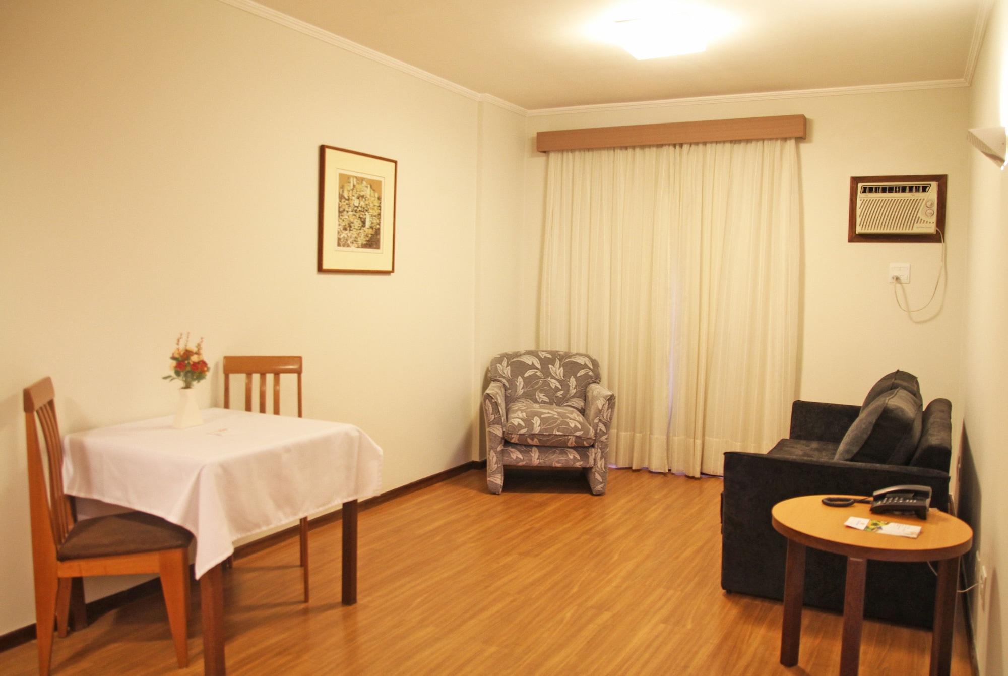 Blue Tree Towers Saint Michel 4*