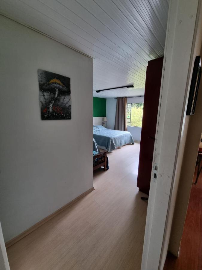 Casa Klos - Quartos Amplos Curitiba