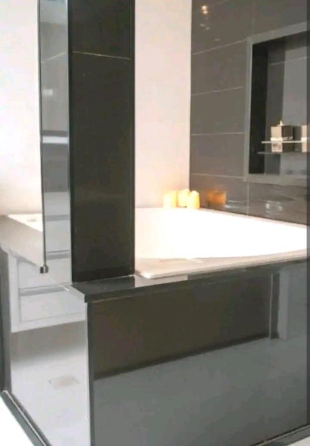 Apartment Apart Luxo No Centro Com Hidromassagem