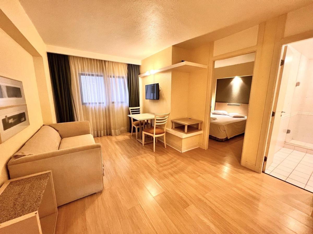 Flat No Local Do Centro/batel Apartment Curitiba