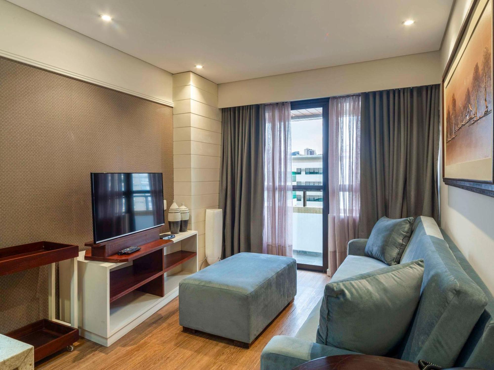 Mercure Golden