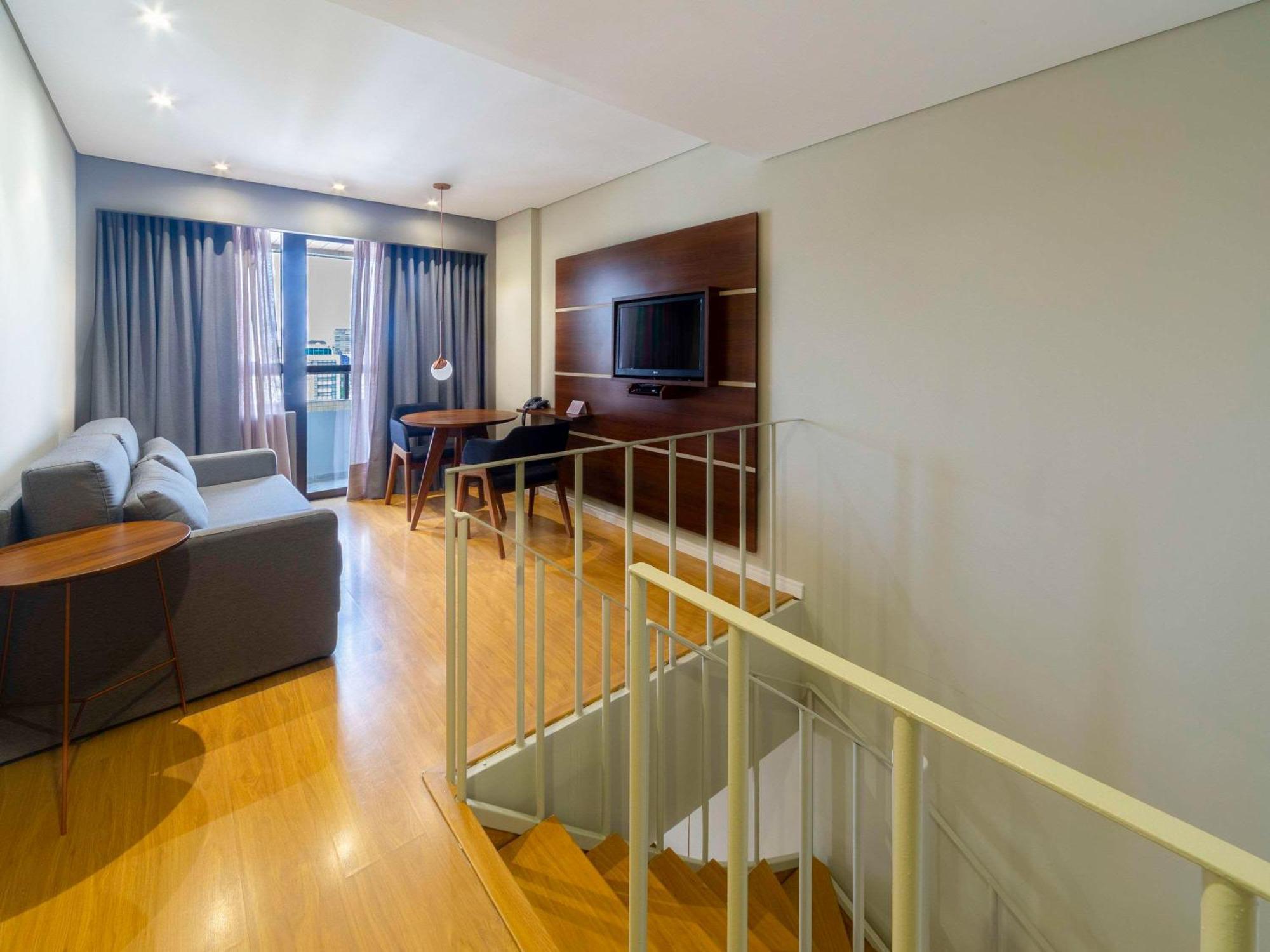 Hotel Mercure Golden Curitiba