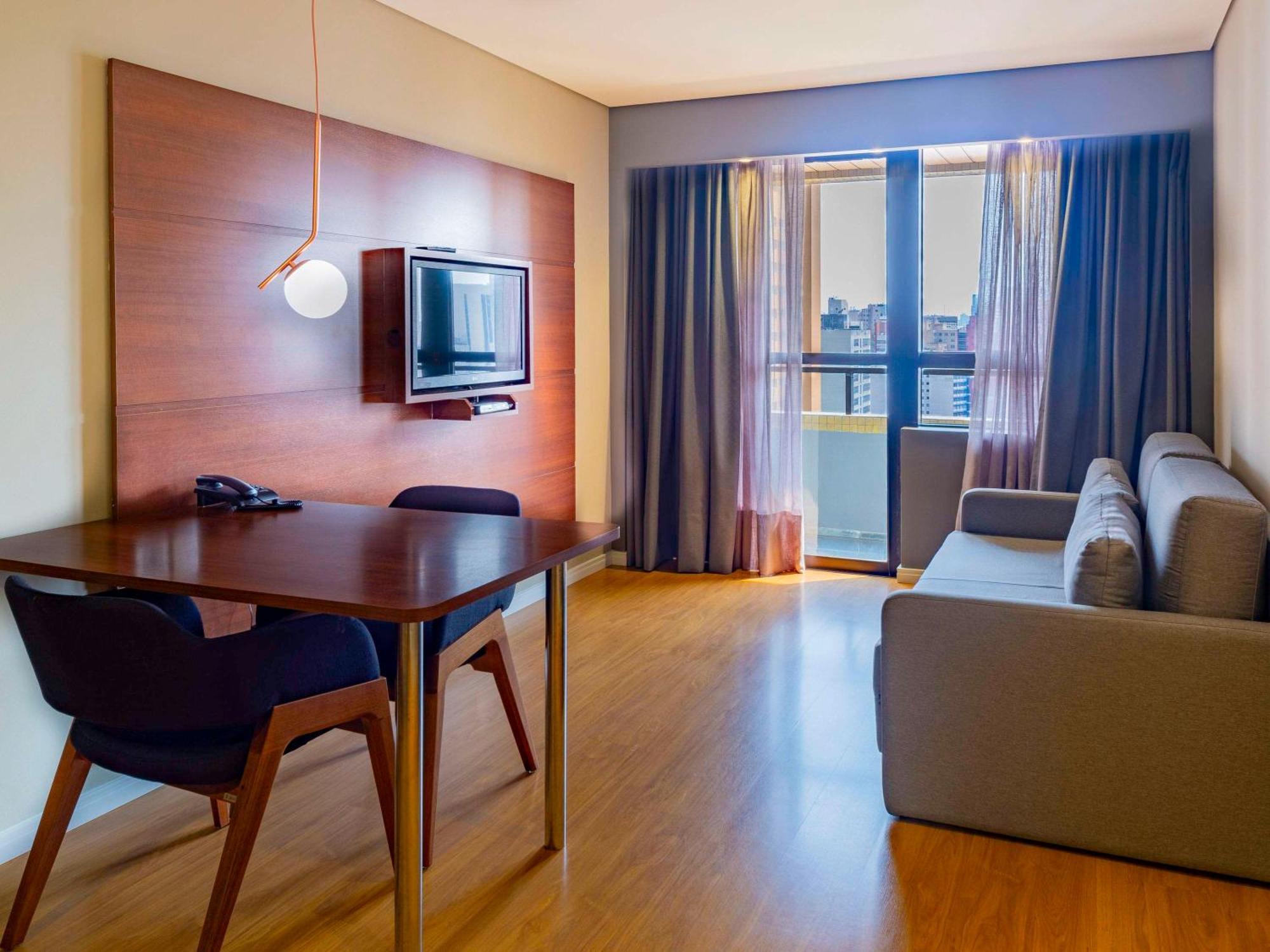Mercure Golden Hotel 4*