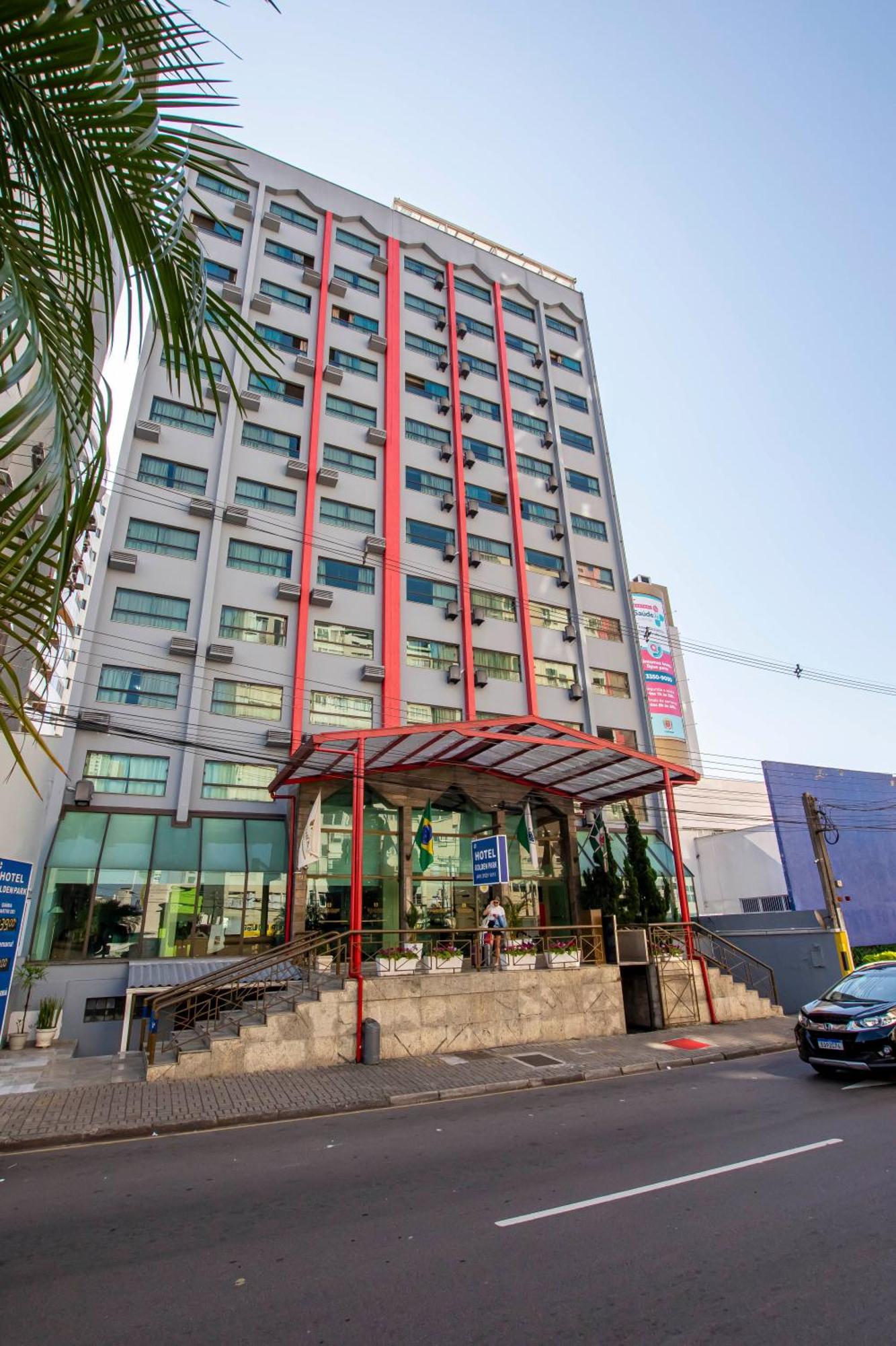 Golden Park By Nacional Hotel