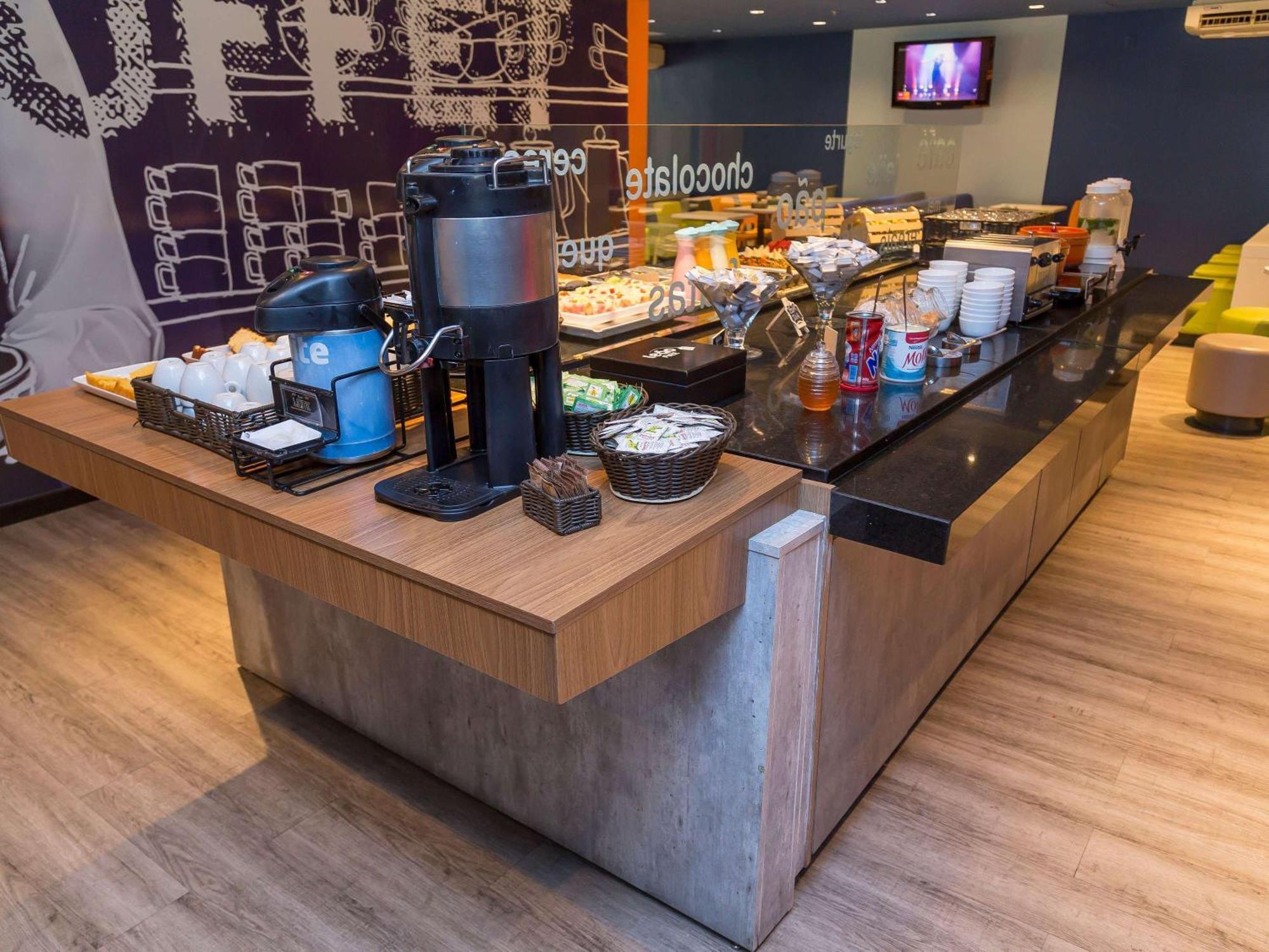 Hotel Ibis Budget Centro Curitiba