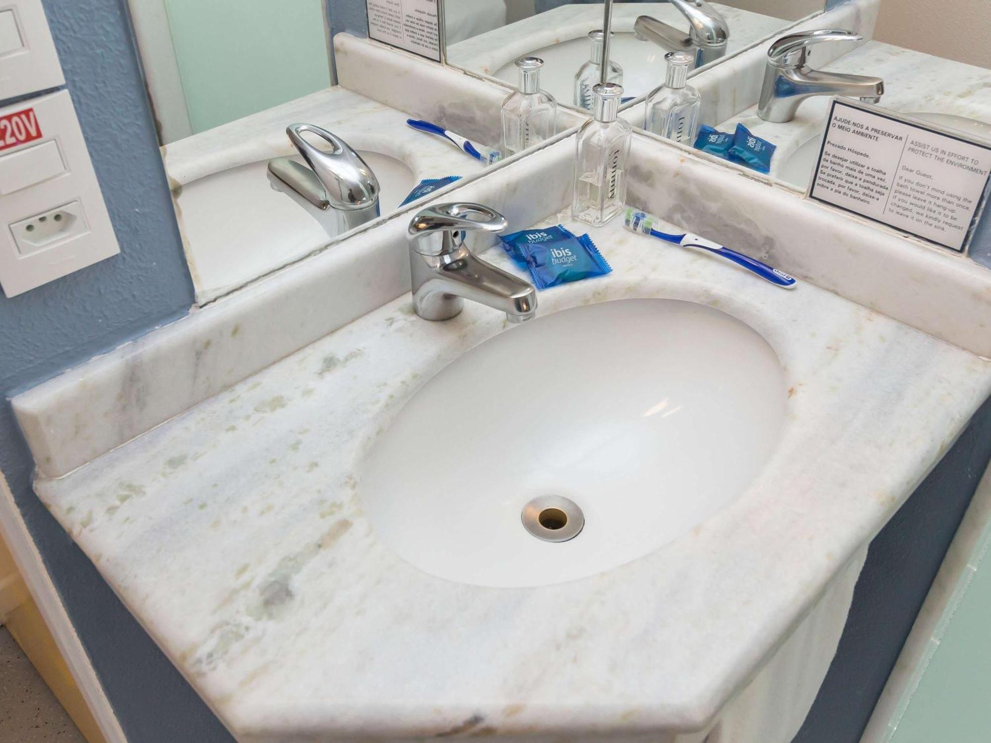 Ibis Budget Centro Hotel 2*