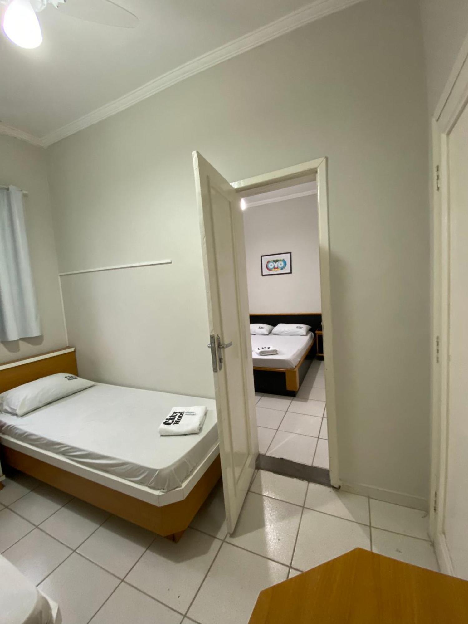 Hotel Hotel,