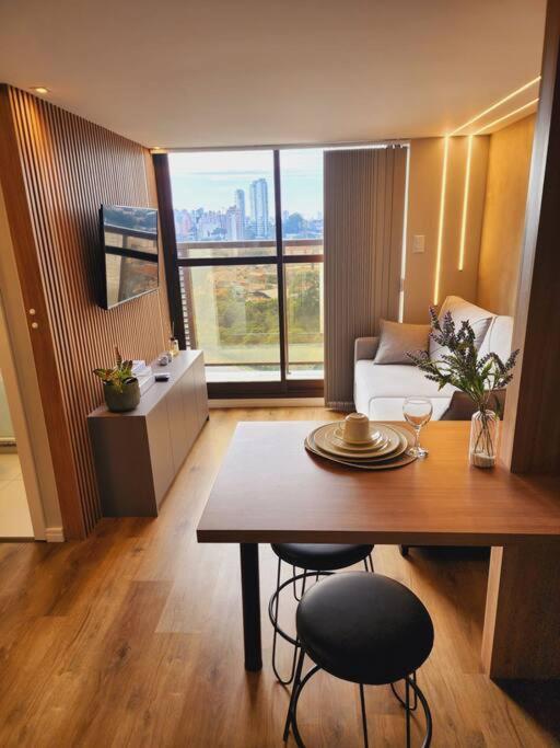 Maravilhoso Duplex Com Vista Parque Barigui. Apartamento *