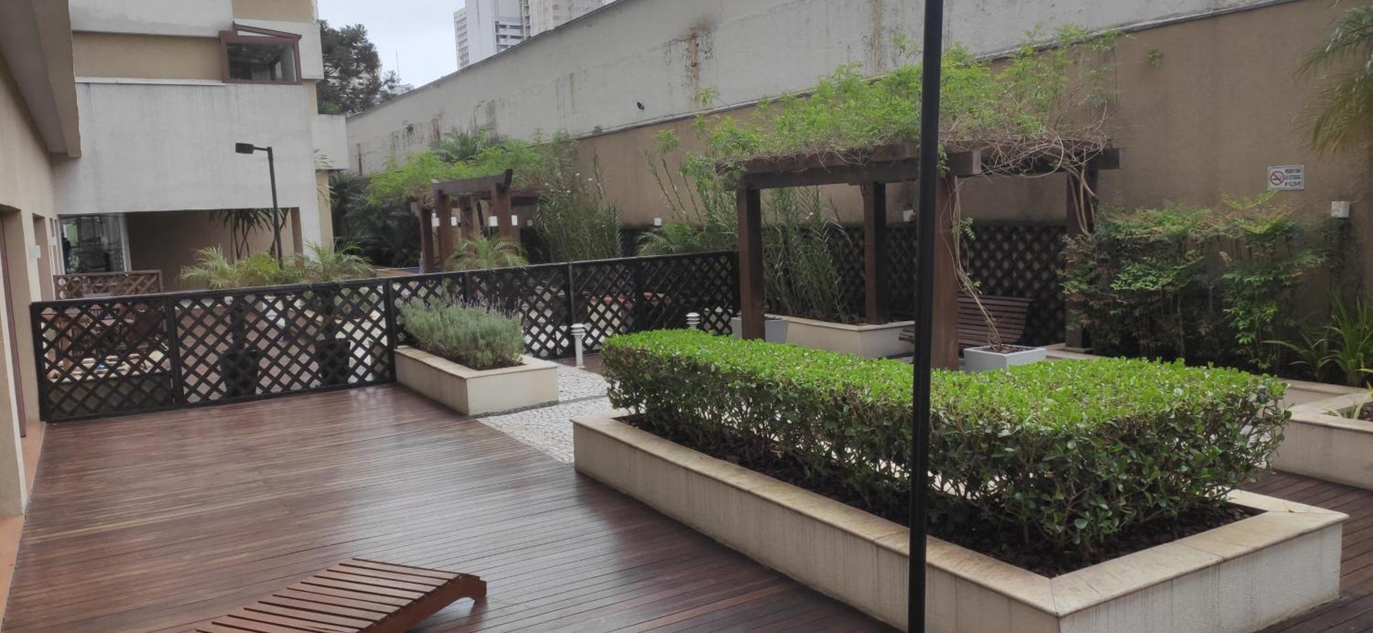 Apartamento Alto Padrao! Shop. Estacao. Piscina, Sauna, Academia. Novo! *