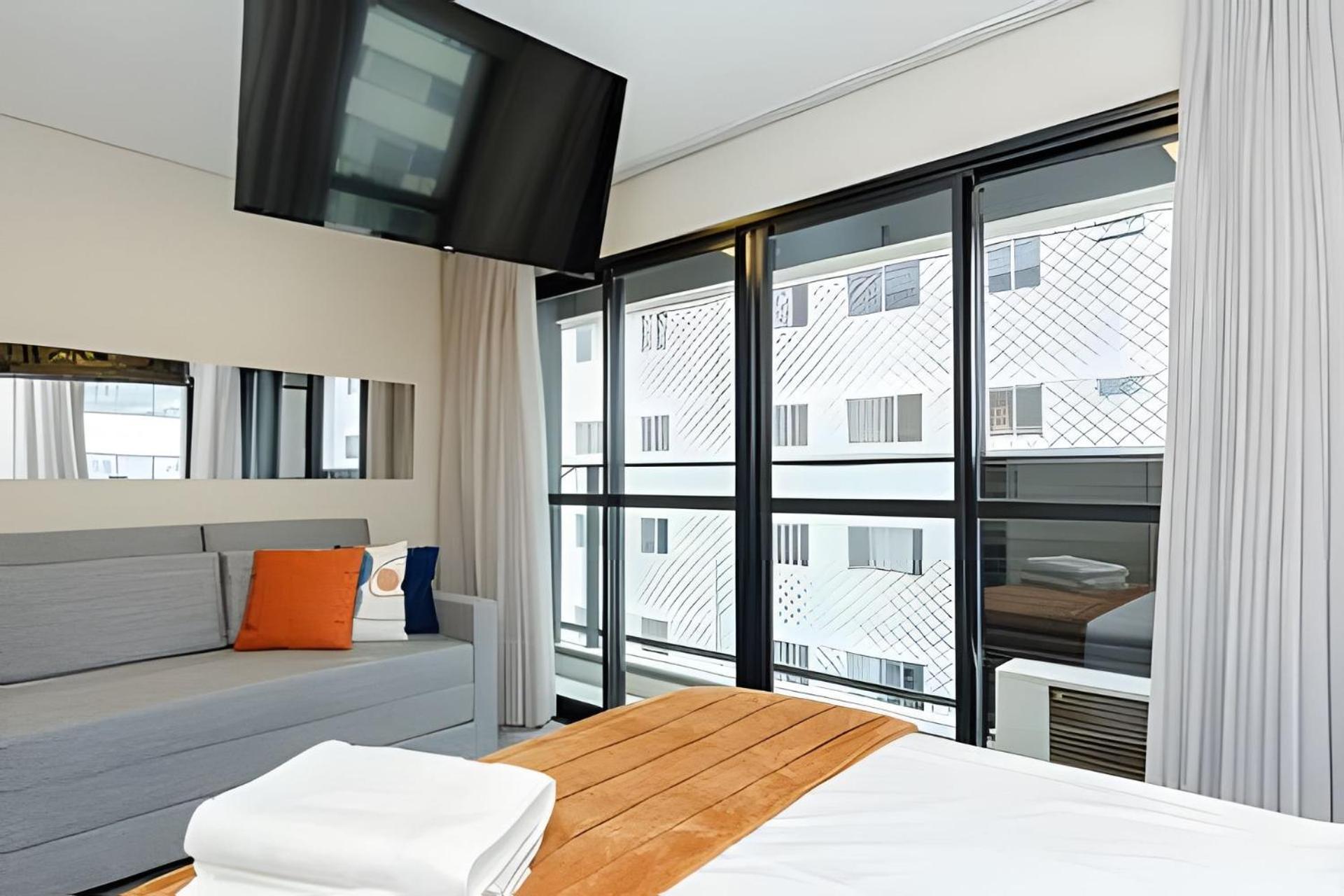 Apartment Ink Champagnat By Urooms *