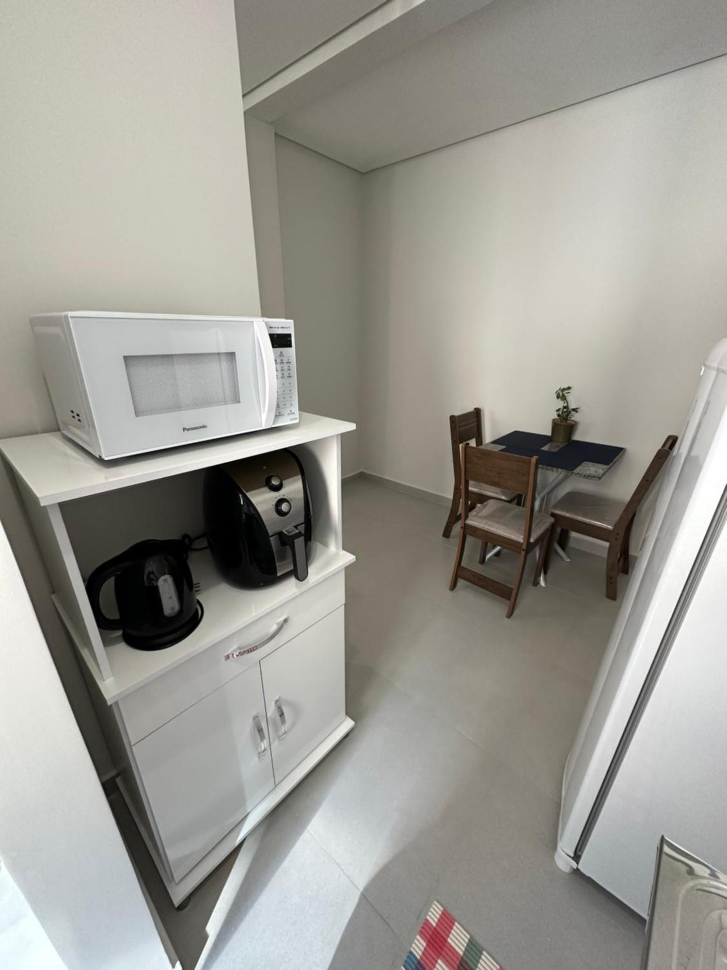 Apartamento Dois Quartos Com Garagem No Centro De Curitiba