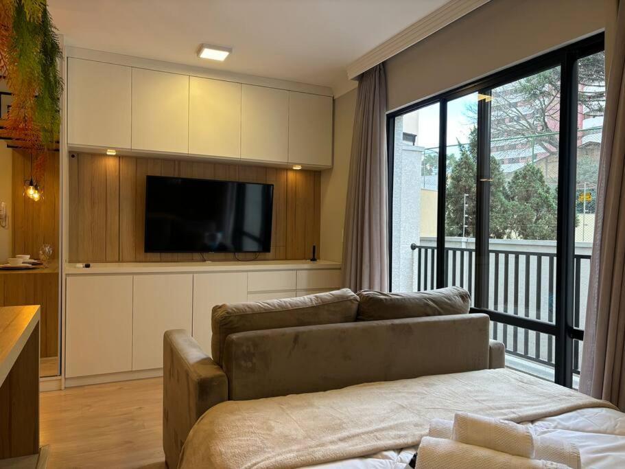 Apartamento Moderno Com Sacada Ap 25 Soho Life Curitiba