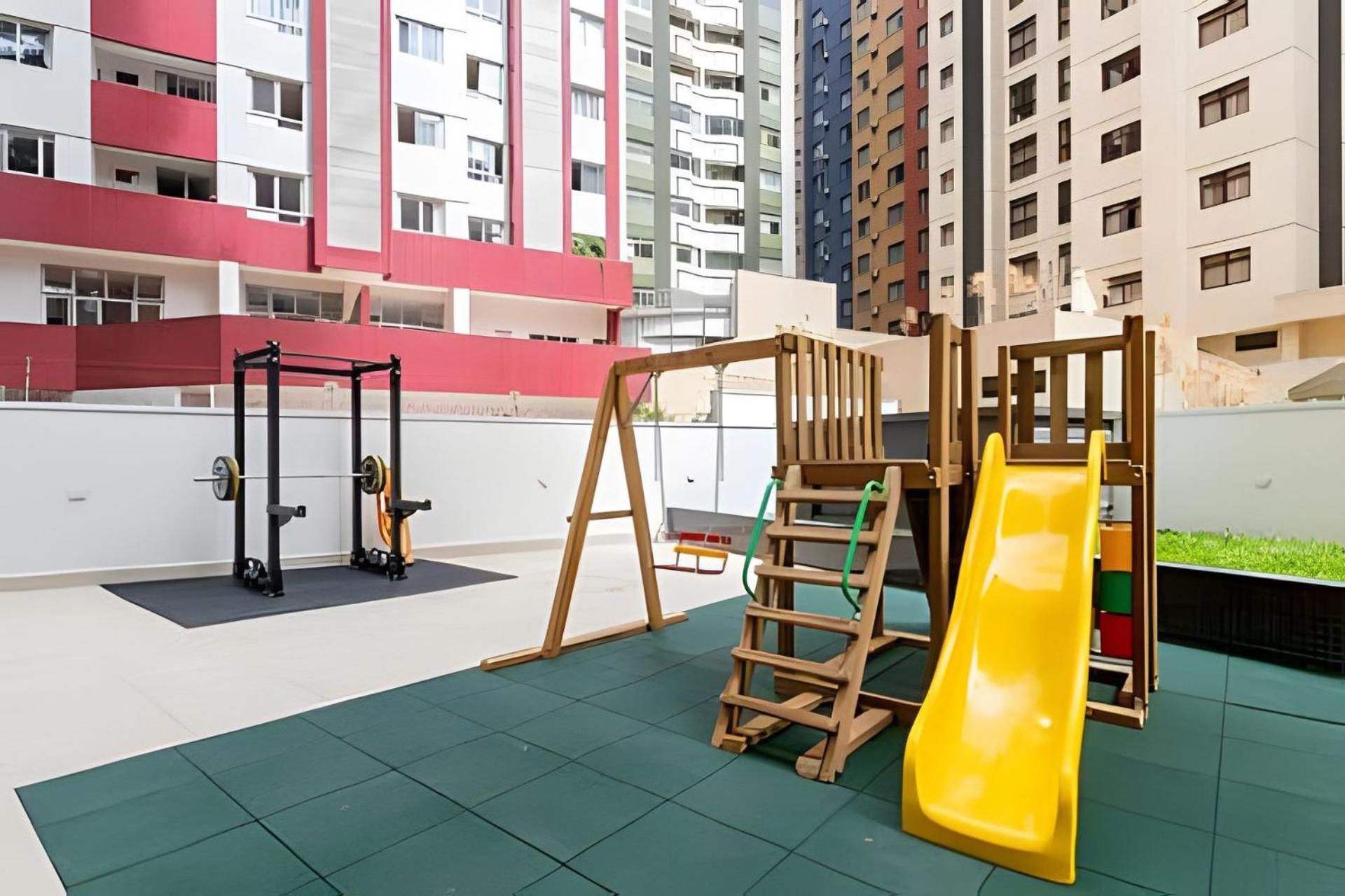 Apto Confortavel Centro/batel