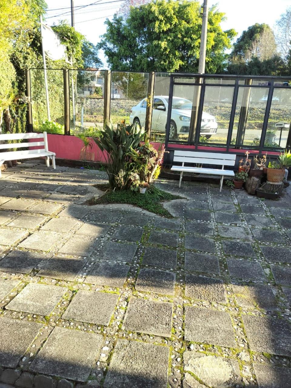 Casa Klos - Quartos Amplos Homestay Curitiba