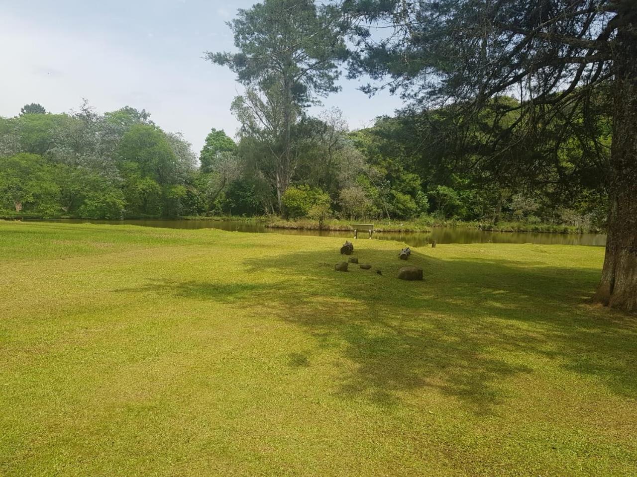 Chale - Chacara Em Santa Felicidade * Curitiba