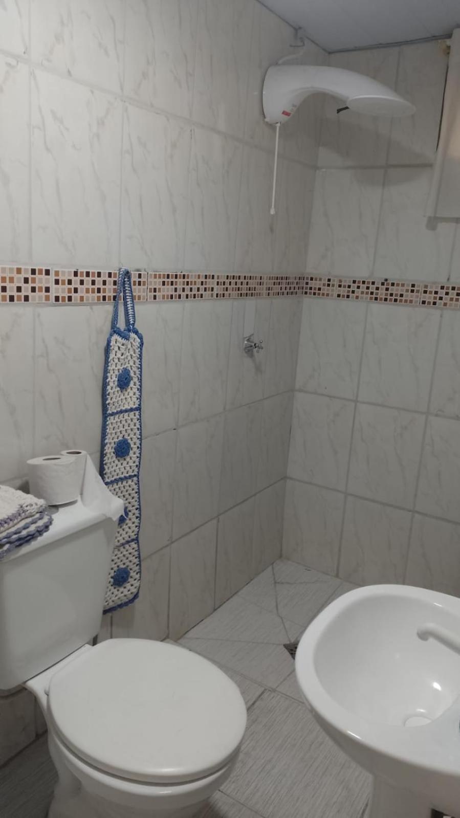 Apto Fundos Eco 03 Confortavel Com 2 Quartos E Garagem Curitiba