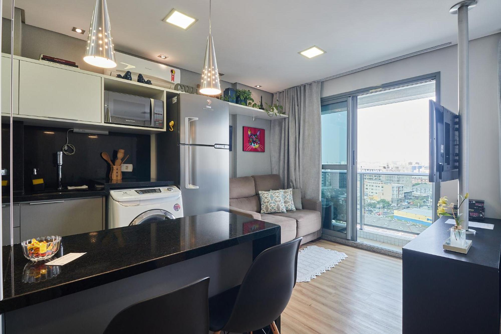 Apartamento Estudio Aconchegante No Centro De - Ar Condicio E Localizacao Perfeita! Curitiba