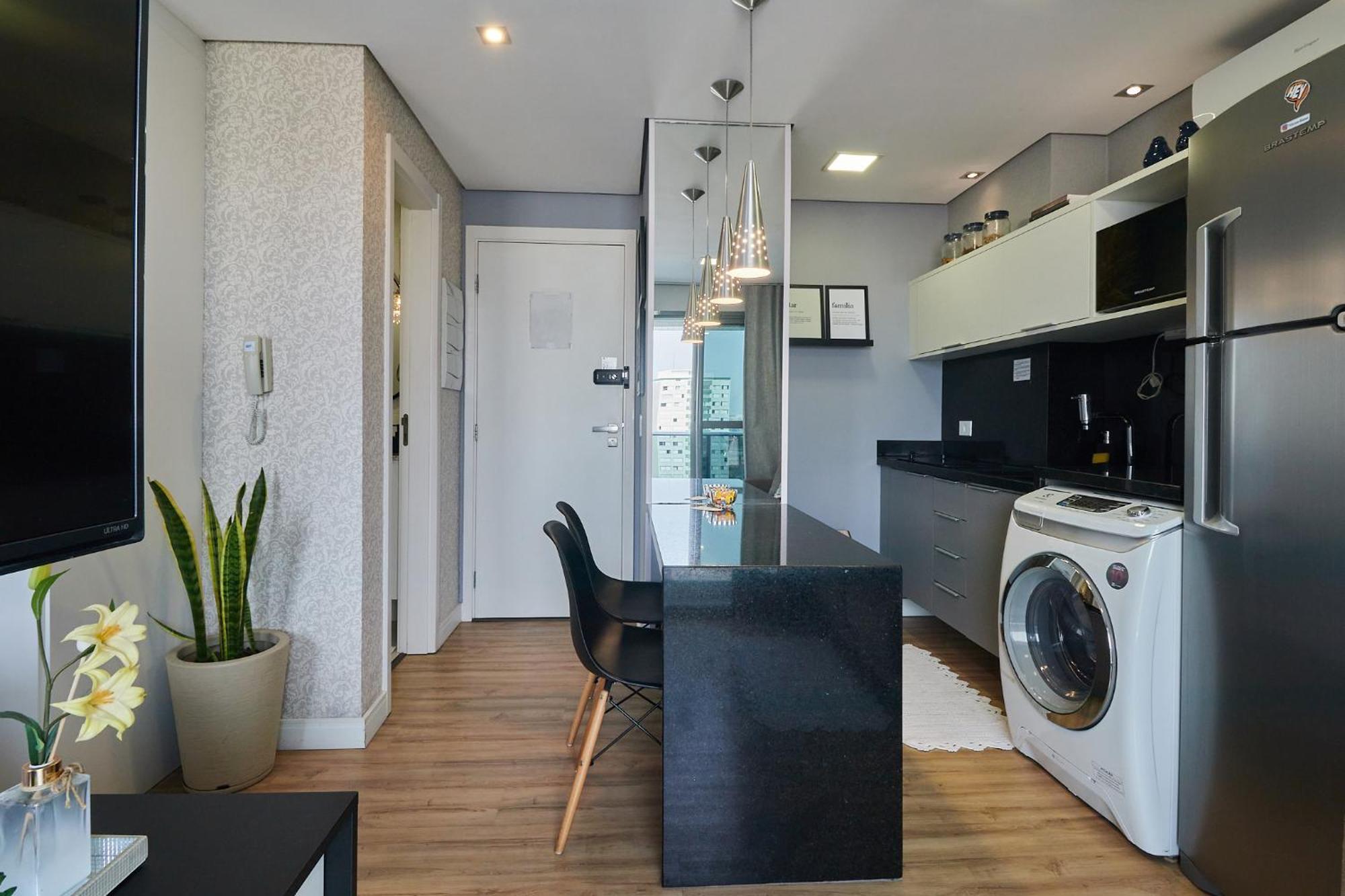 Apartamento Estudio Aconchegante No Centro De - Ar Condicio E Localizacao Perfeita! *