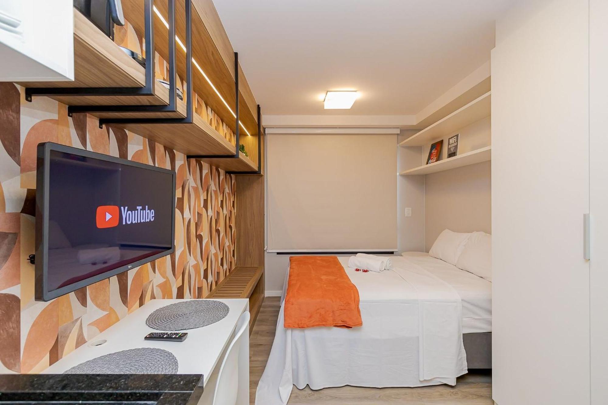 Casal Em Viagem - All1010 Apartamento Curitiba