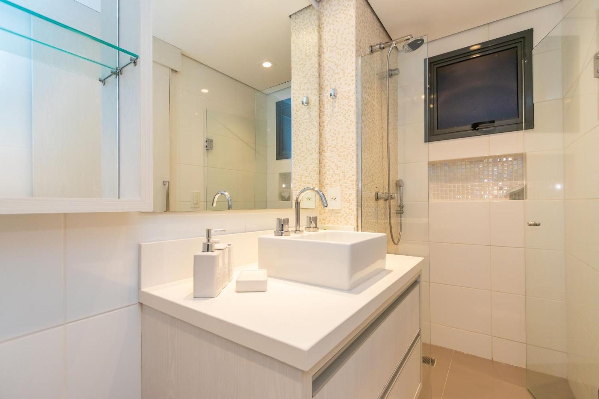 Apartamento Estudio Com Vaga 4 Pessoas - Igl0223 V196 *