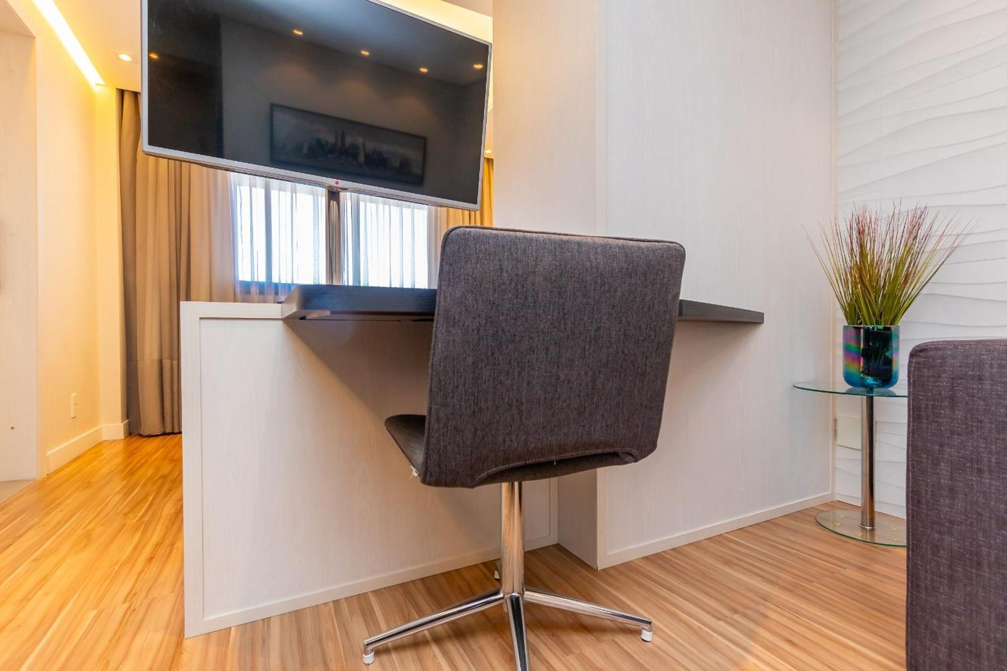 Estudio Com Vaga 4 Pessoas - Igl0223 V196 Apartamento