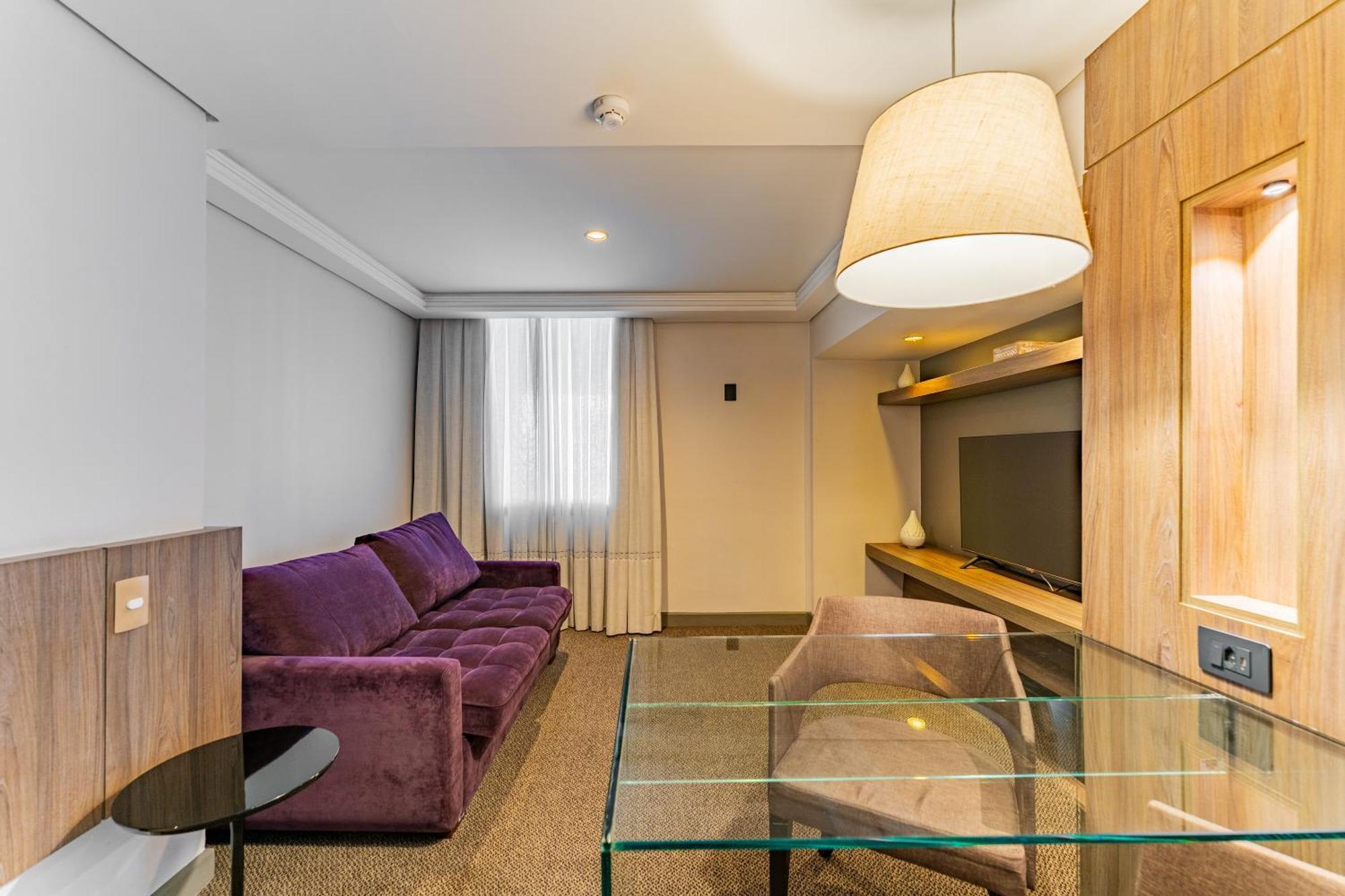 Hotel Grand Mercure Rayon