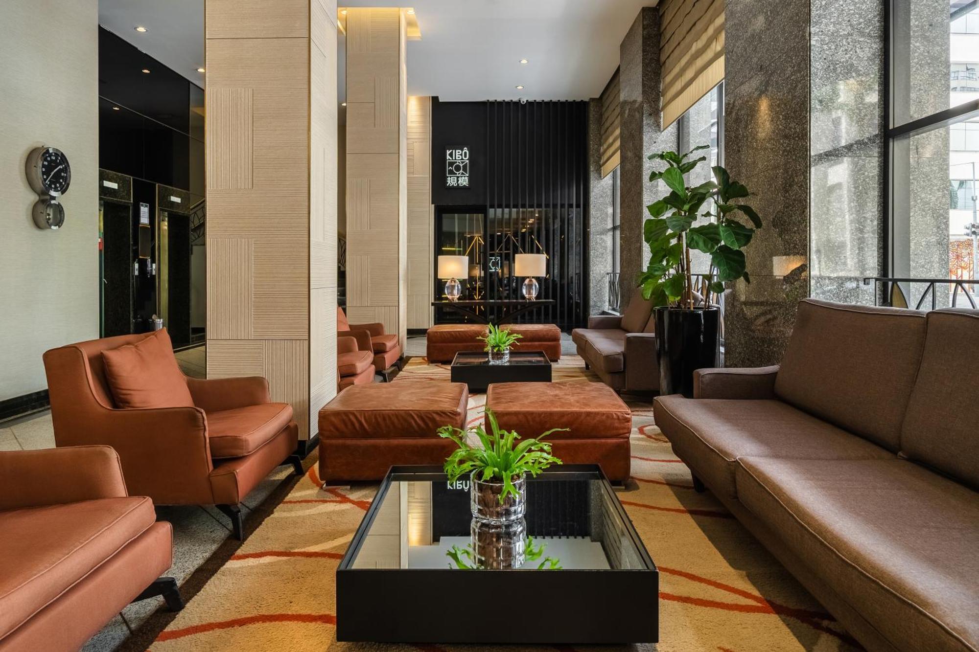 Bourbon & Hotel 5*