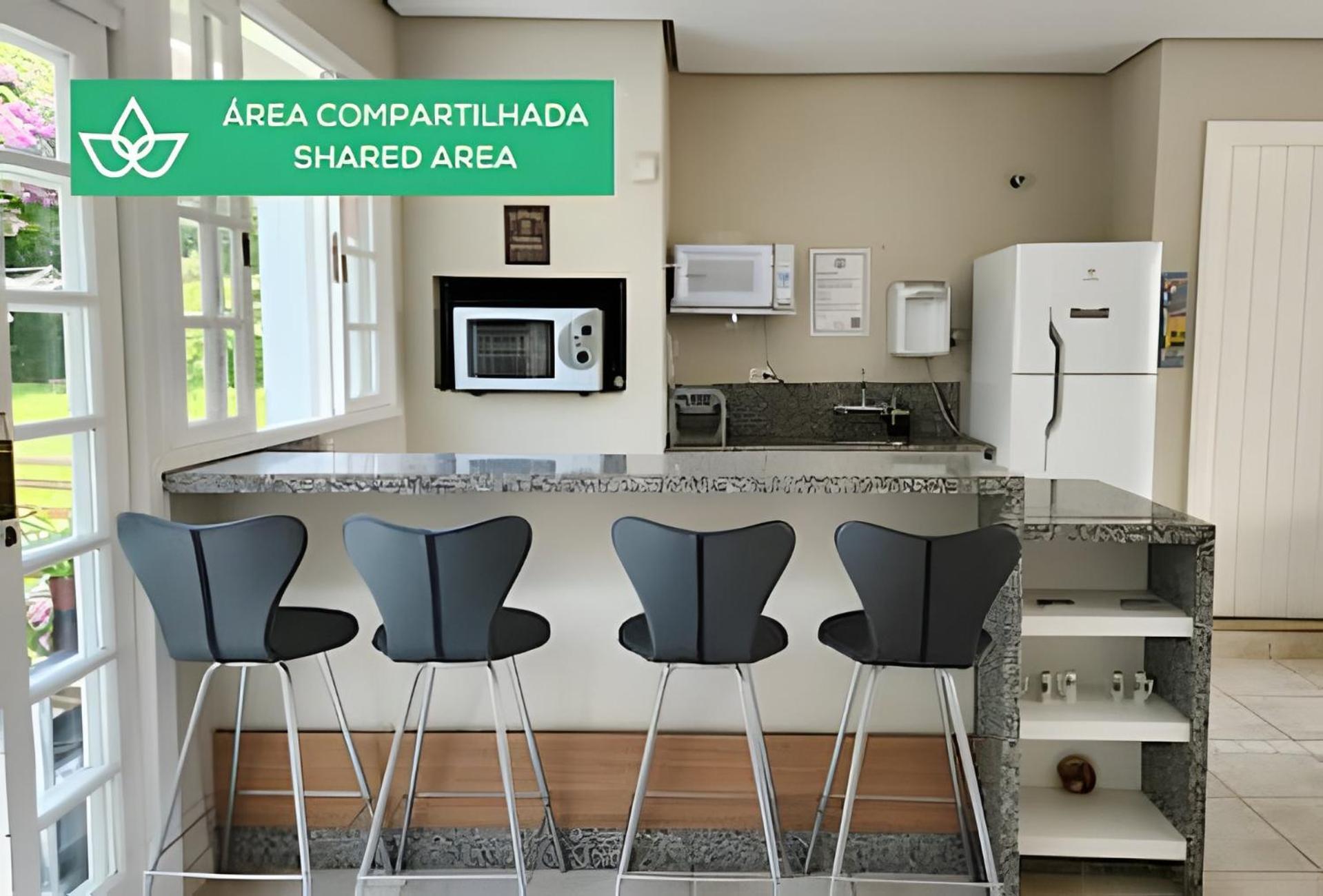 Apartamento King Climatizado, Garden, Prox. Barigui Curitiba