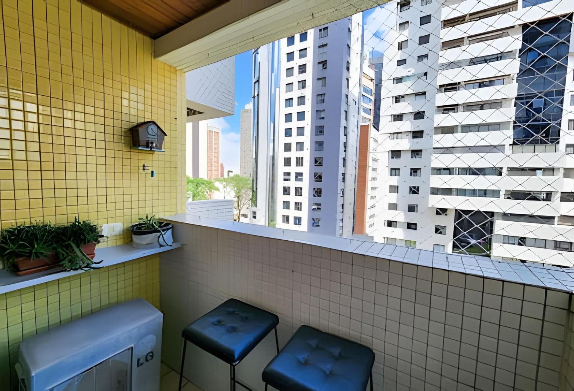 Conforto, Piscina, Academia, Garagem, Prox Barigui * Curitiba