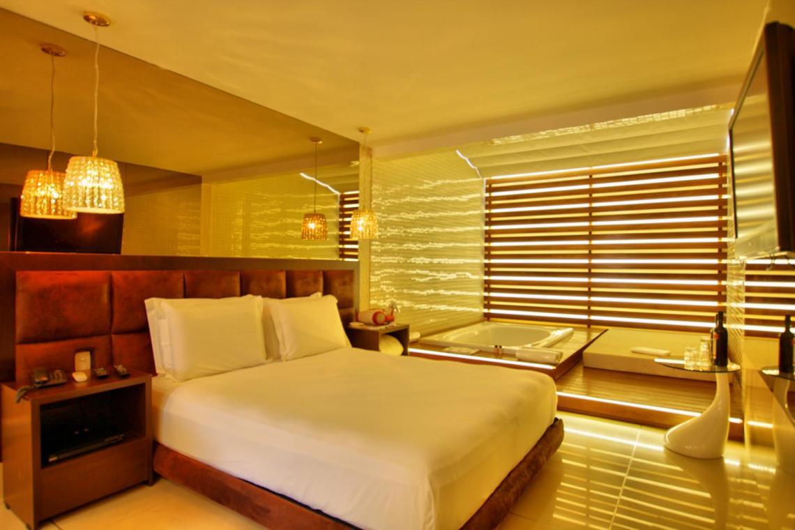 Apple Hotel do amor Curitiba