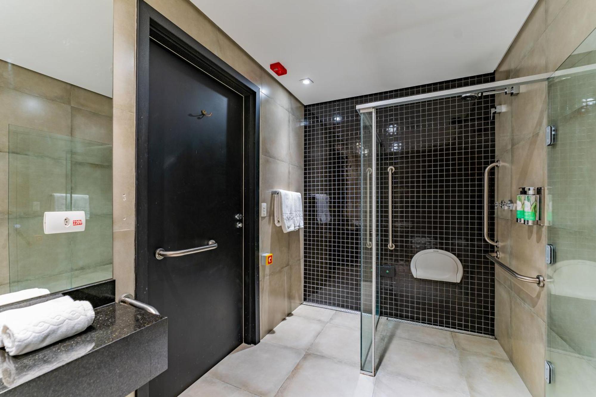 Hotel Grand Mercure Rayon Curitiba