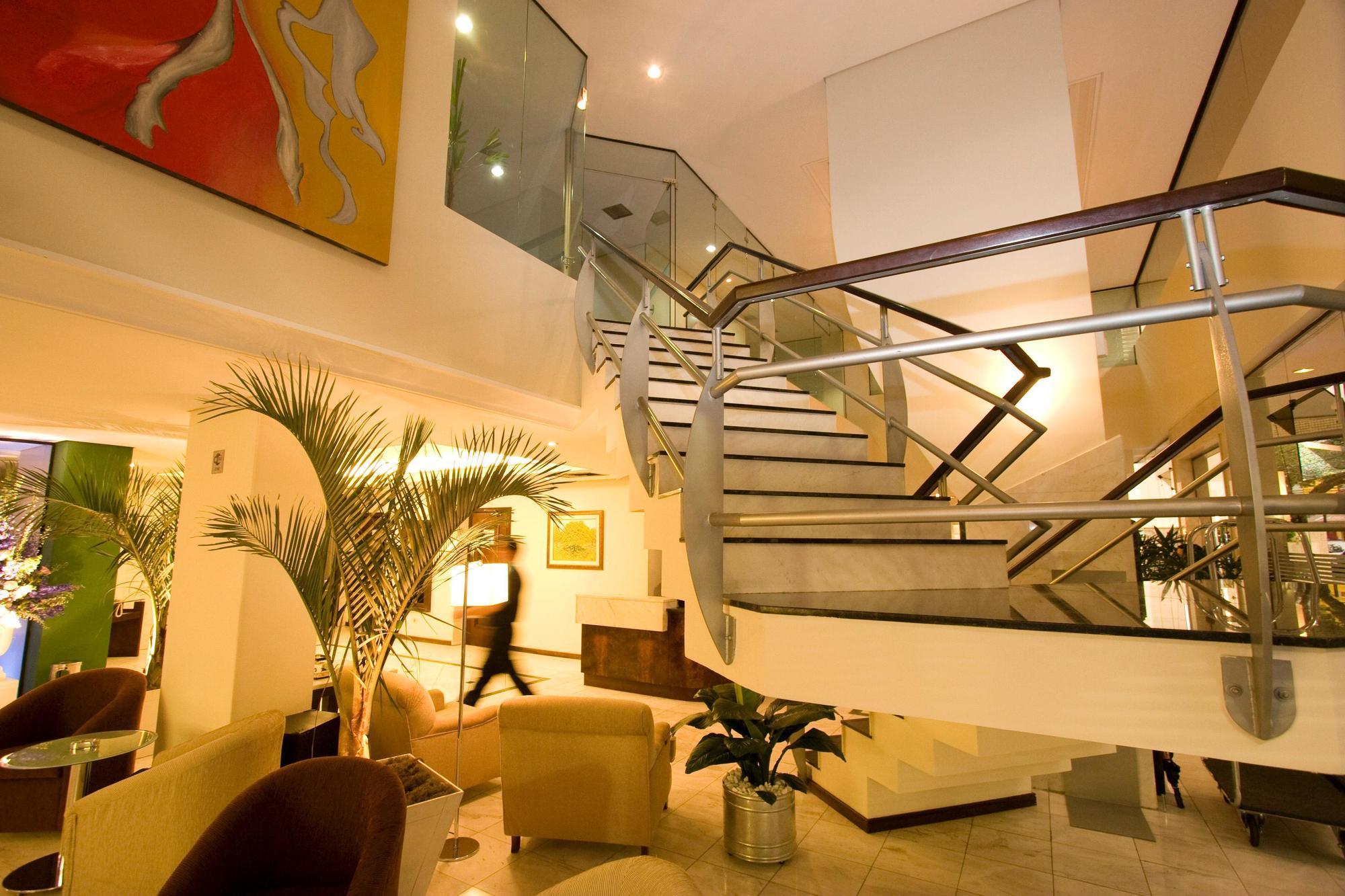 Hotel Blue Tree Towers Saint Michel Curitiba