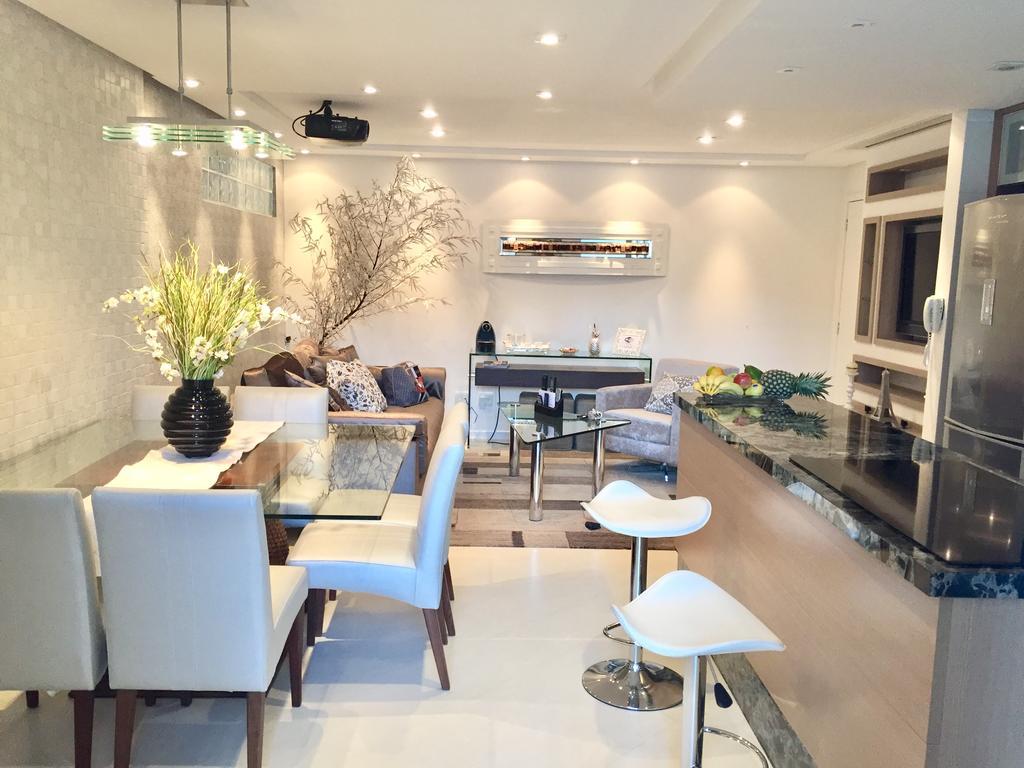 Bigorrilho Apartment