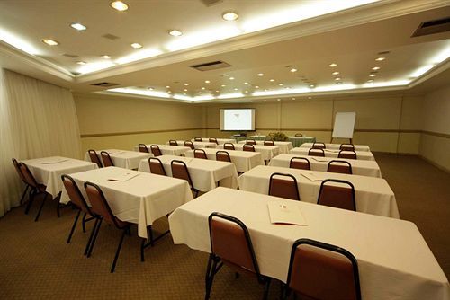 Hotel Rede Andrade Vernon 3*
